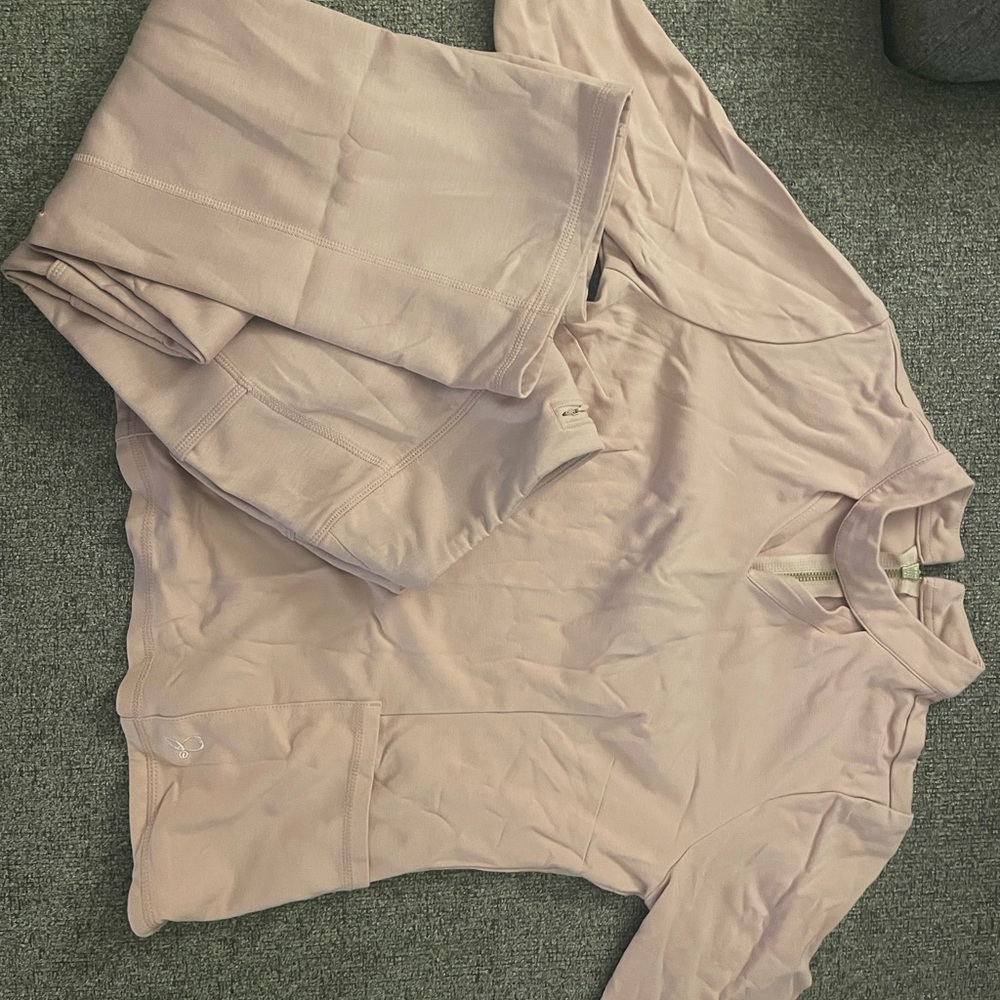 Jaanuu scrub set